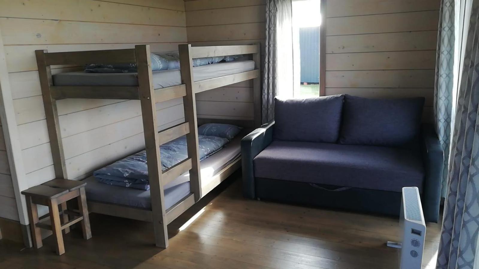 Guest House Podnieki Вентспилс Екстериор снимка